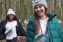 Columbia Helvetia Teddy Heuptas - Zand 14 Columbia Helvetia Teddy Heuptas - Zand -Kampeeruitrusting 1267 1900 csc f23 gbm b4h 1411799 05311 1