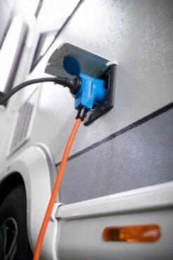 Brennenstuhl CEE Verloopkabel Met Hoekkoppeling 1,5 M 12 Brennenstuhl CEE Verloopkabel Met Hoekkoppeling 1,5 M -Kampeeruitrusting downloads8